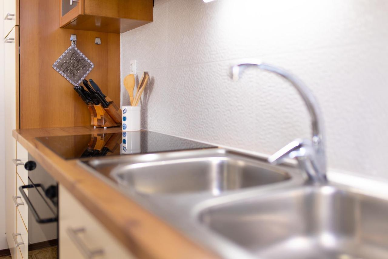 Apartman Doris Milohnici Bagian luar foto